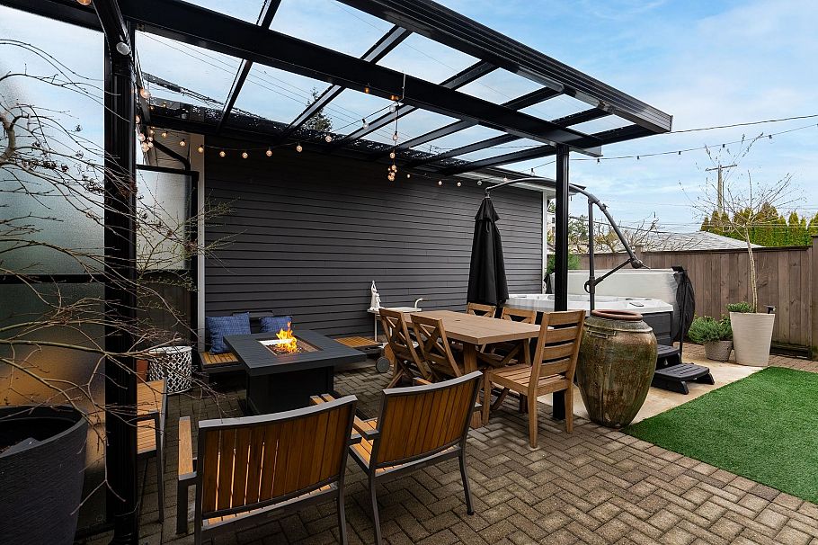 1371 E 13th Avenue Vancouver, BC - 30