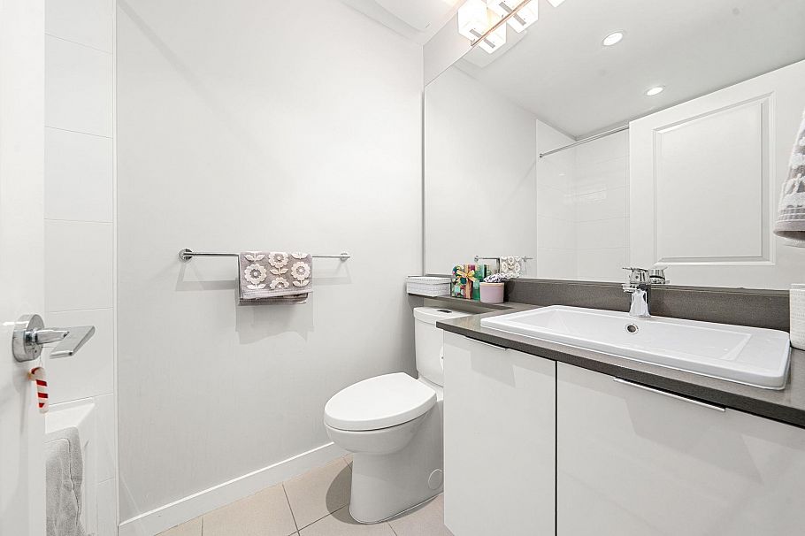 503 2632 Library Lane North Vancouver, BC - 19