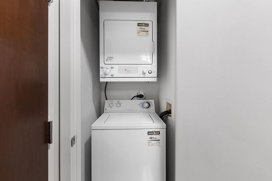 409 610 Granville Street Vancouver, BC - 19