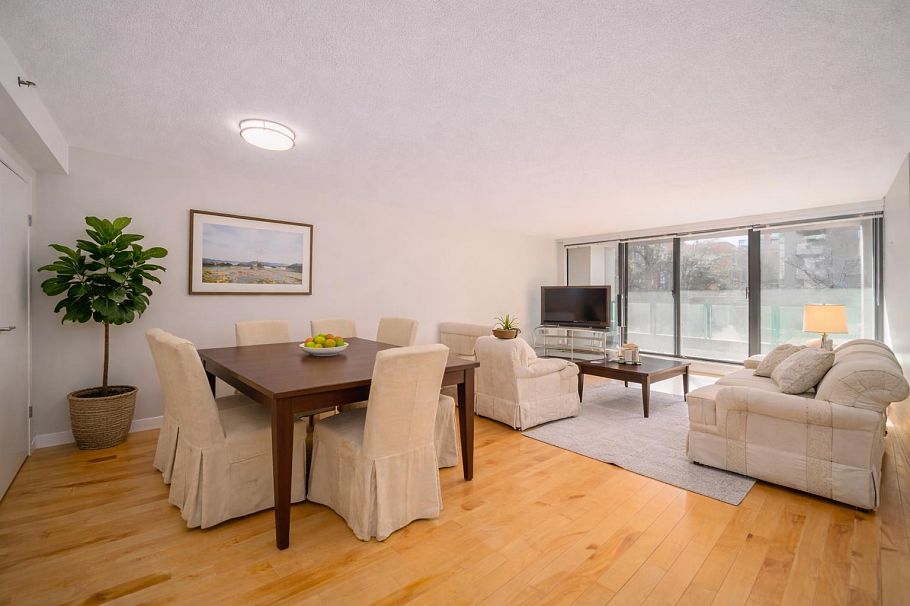 302 518 W 14th Avenue Vancouver, BC - 5