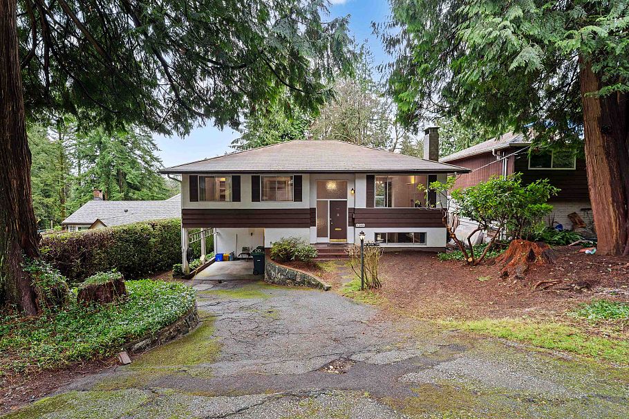 1349 Mill Street North Vancouver, BC - 1