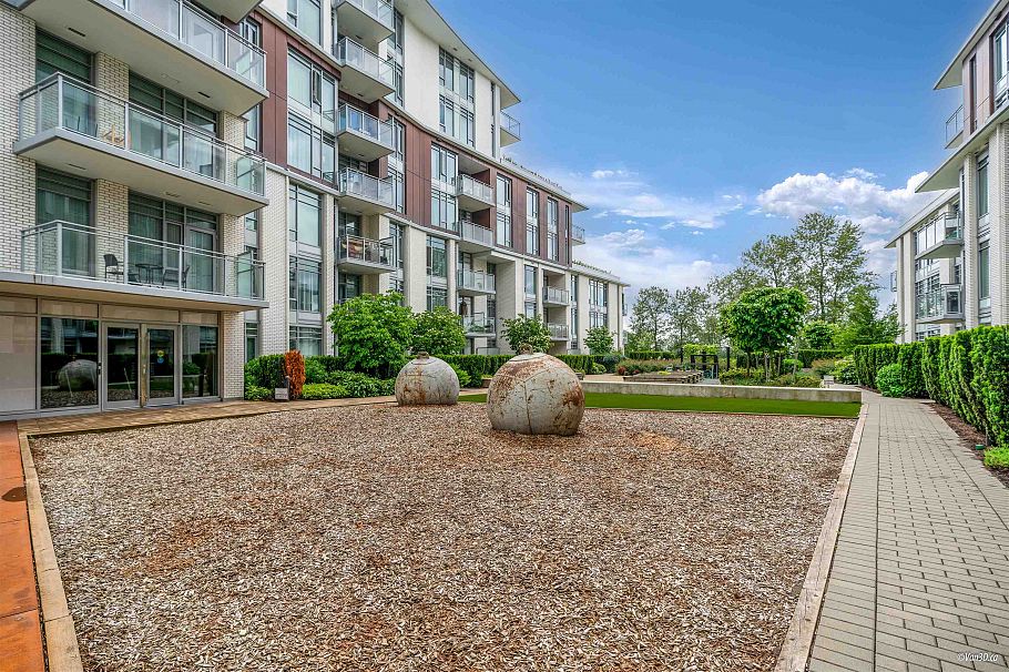 110 3188 Riverwalk Avenue Vancouver, BC - 26