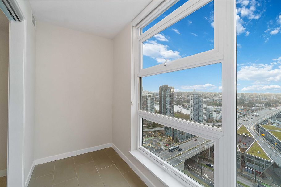 2307 1351 Continental Street Vancouver, BC - 30