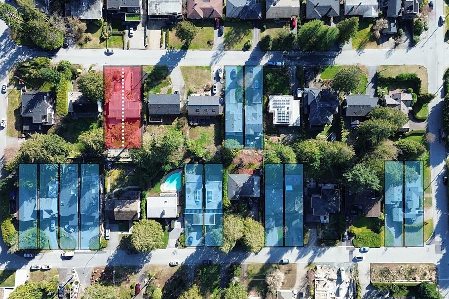 922 Canyon Boulevard North Vancouver, BC - 26