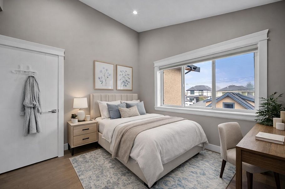 8068 Haig Street Vancouver, BC - 3