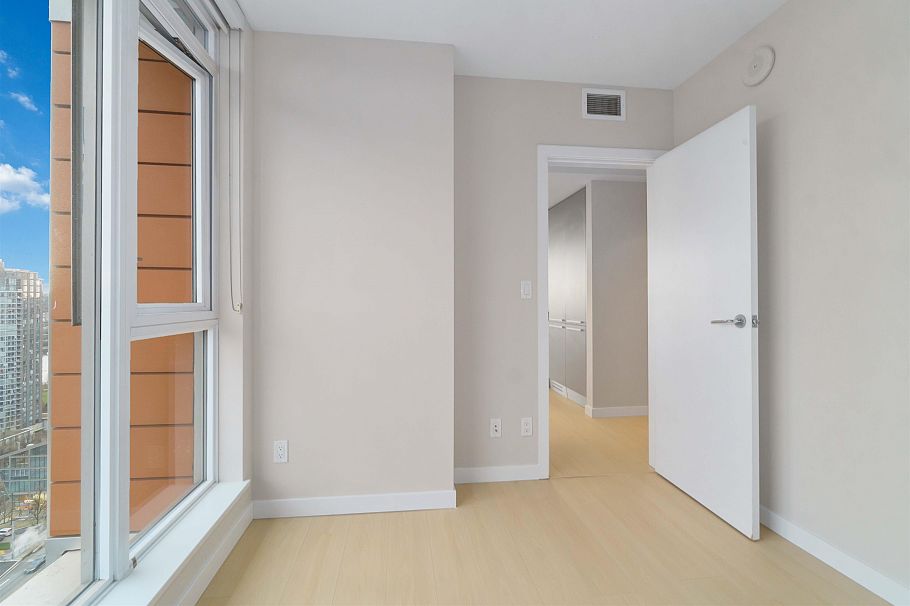 2307 1351 Continental Street Vancouver, BC - 20