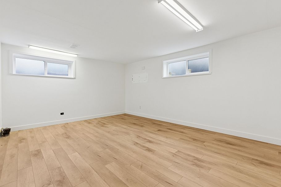 7477 Vivian Drive Vancouver, BC - 12