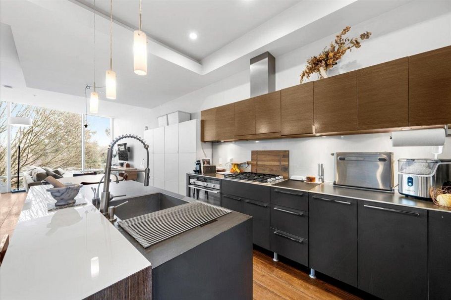 3485 Victoria Drive Vancouver, BC - 12