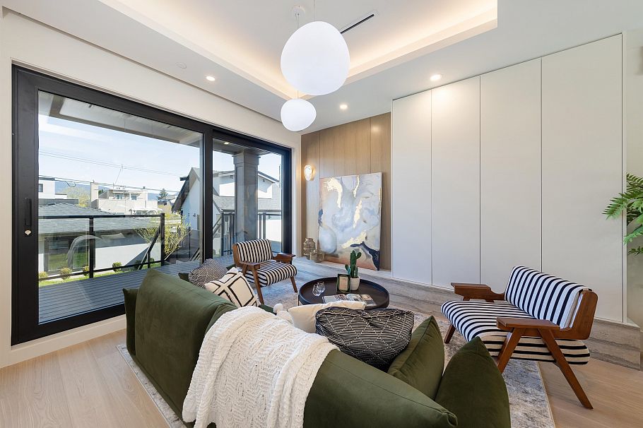 4039 W 11th Avenue Vancouver, BC - 7