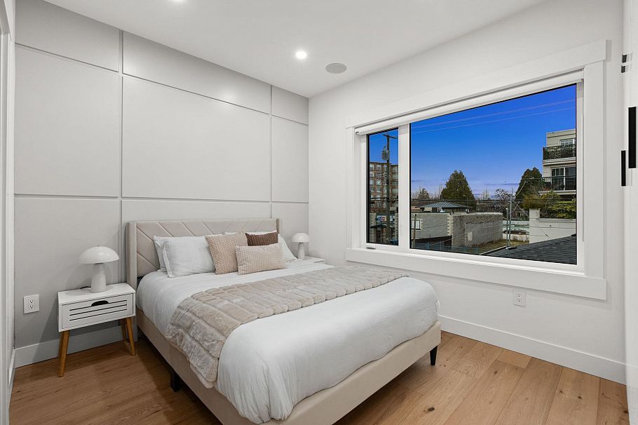 2 4549 W 11th Avenue Vancouver, BC - 28