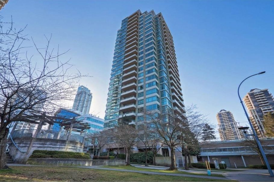 802 4398 Buchanan Street Burnaby, BC - 1