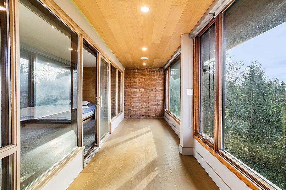 7353 Yew Street Vancouver, BC - 34