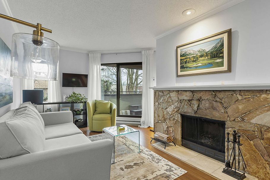 302 1476 W 10th Avenue Vancouver, BC - 4