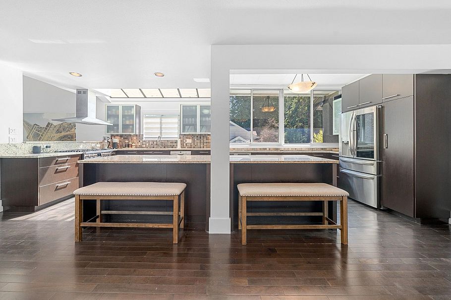 4869 Capilano Road North Vancouver, BC - 6