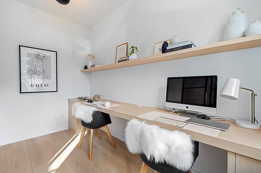 968 Belvista Crescent North Vancouver, BC - 30