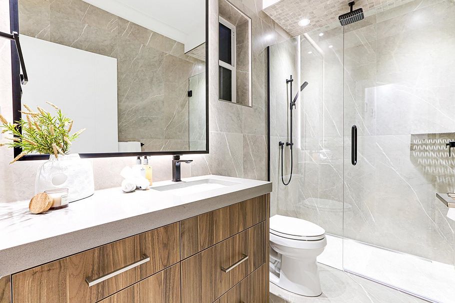 1 944 E 13 Avenue Vancouver, BC - 11