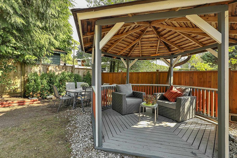 732 E 29th Street North Vancouver, BC - 23