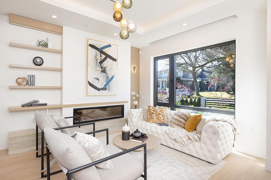 4039 W 11th Avenue Vancouver, BC - 9