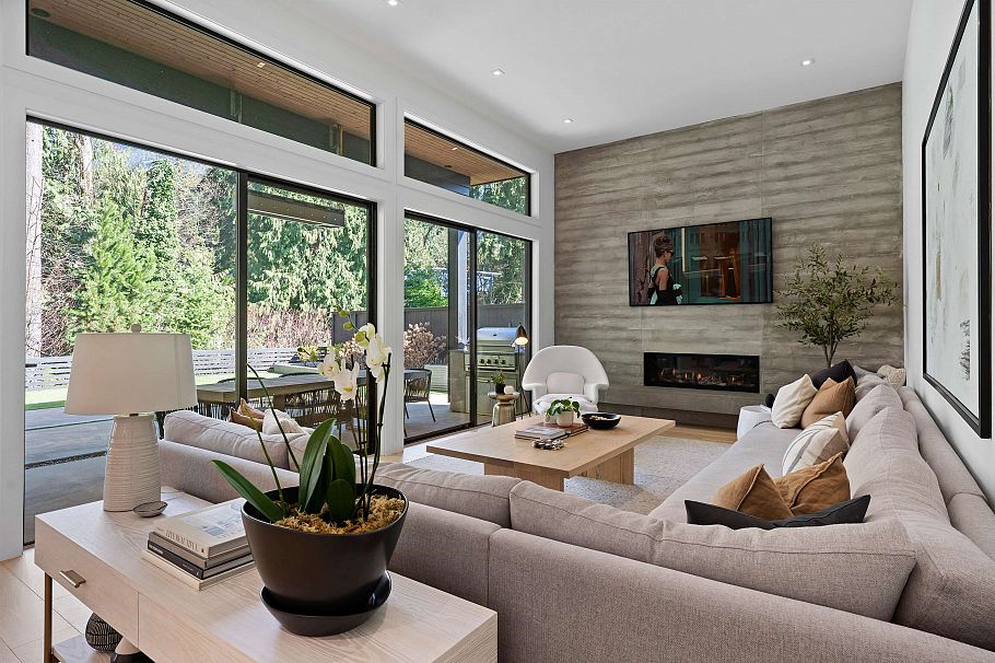 968 Belvista Crescent North Vancouver, BC - 12