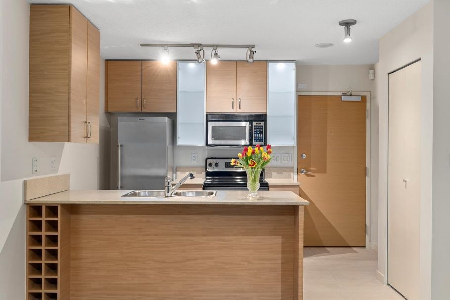 2803 928 Homer Street Vancouver, BC - 13