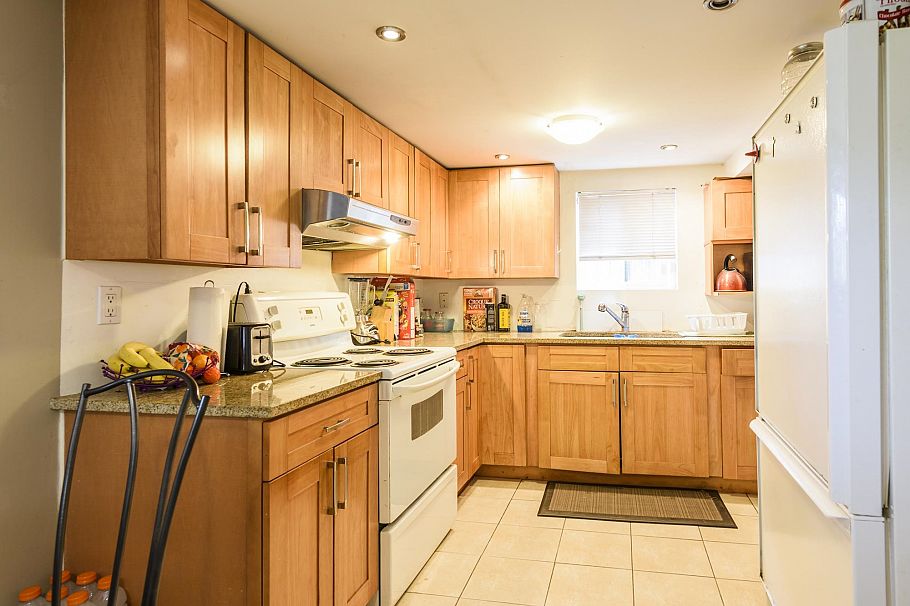 3528 Franklin Street Vancouver, BC - 25