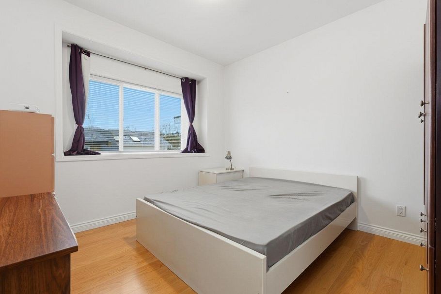 1115 Boundary Road Vancouver, BC - 12