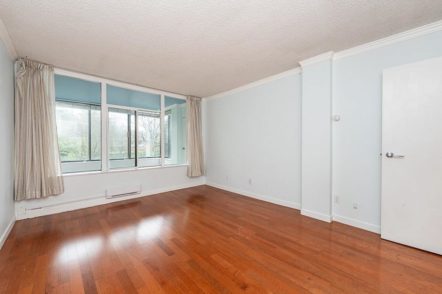 211 2101 Mcmullen Avenue Vancouver, BC - 18