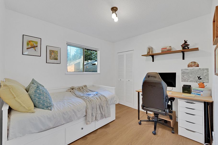 1652 Coleman Street North Vancouver, BC - 19