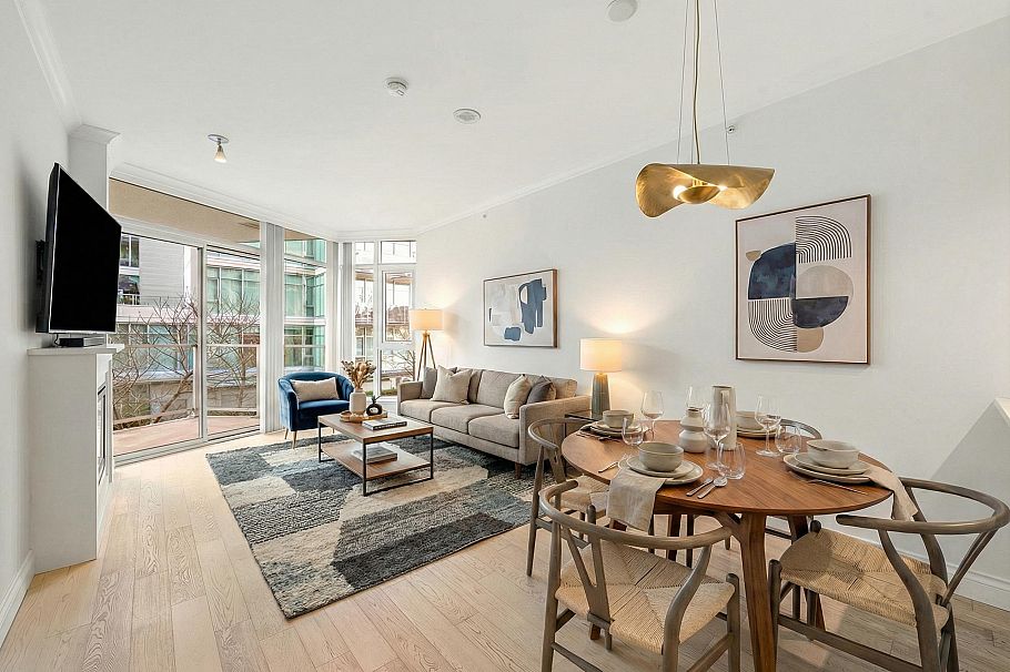 208 199 Victory Ship Way North Vancouver, BC - 1