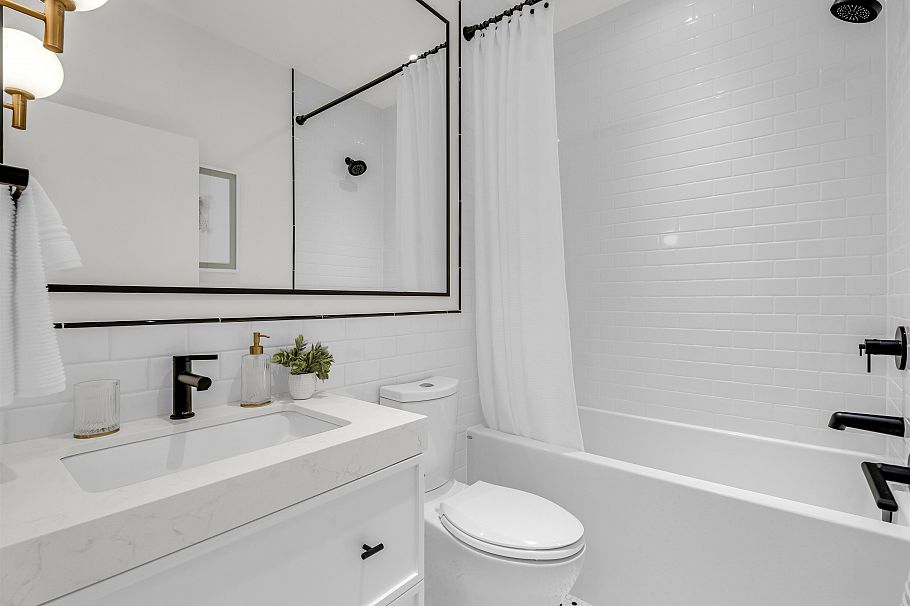 1 4088 Maple Crescent Vancouver, BC - 26