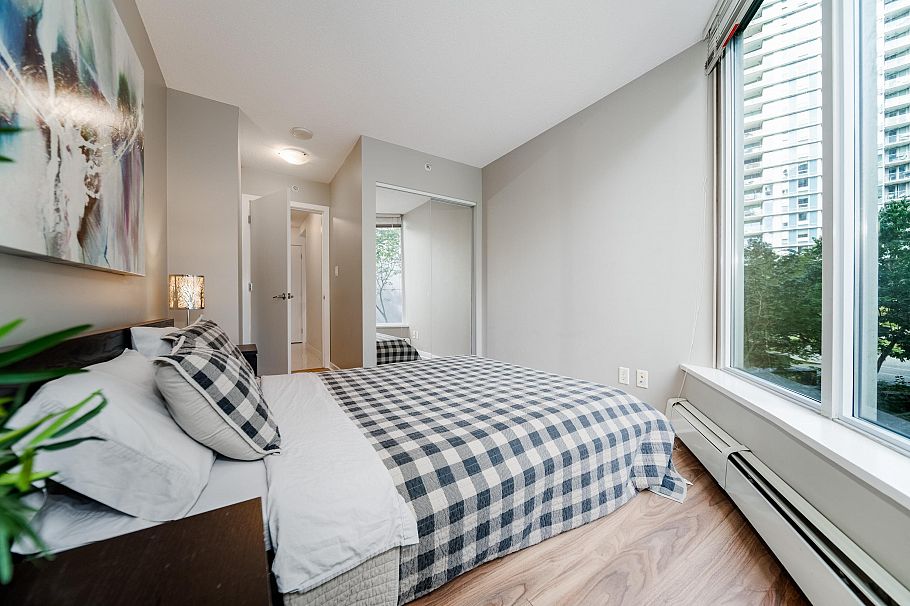 301 689 Abbott Street Vancouver, BC - 20