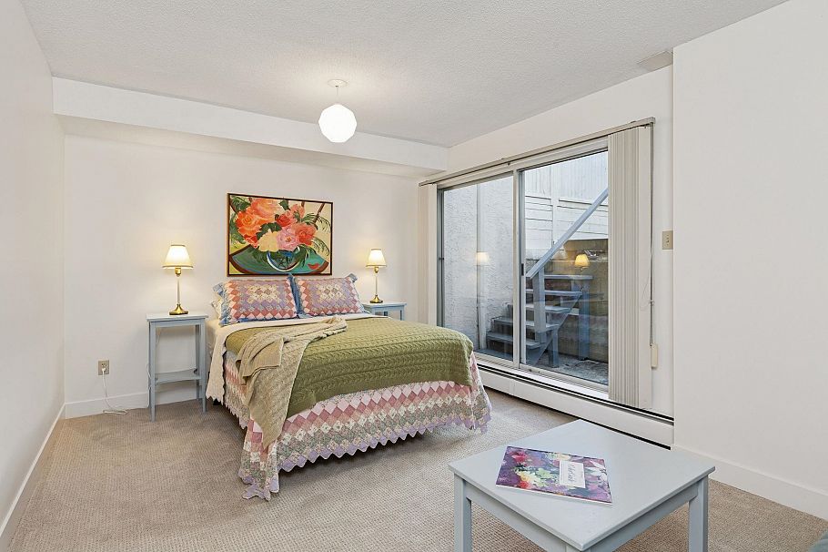 232 E 11th Street North Vancouver, BC - 19