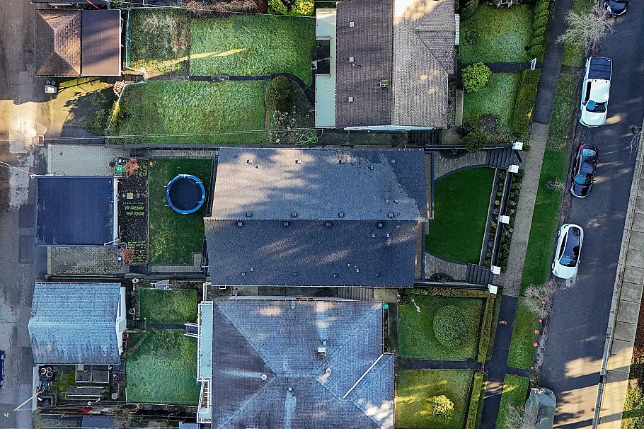 2171 Vanness Avenue Vancouver, BC - 6