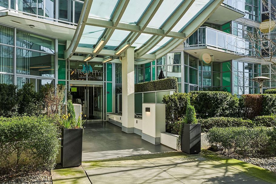 706 199 Victory Ship Way North Vancouver, BC - 34