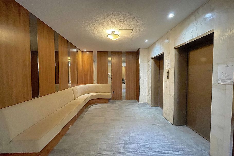 2007 1251 Cardero Street Vancouver, BC - 6