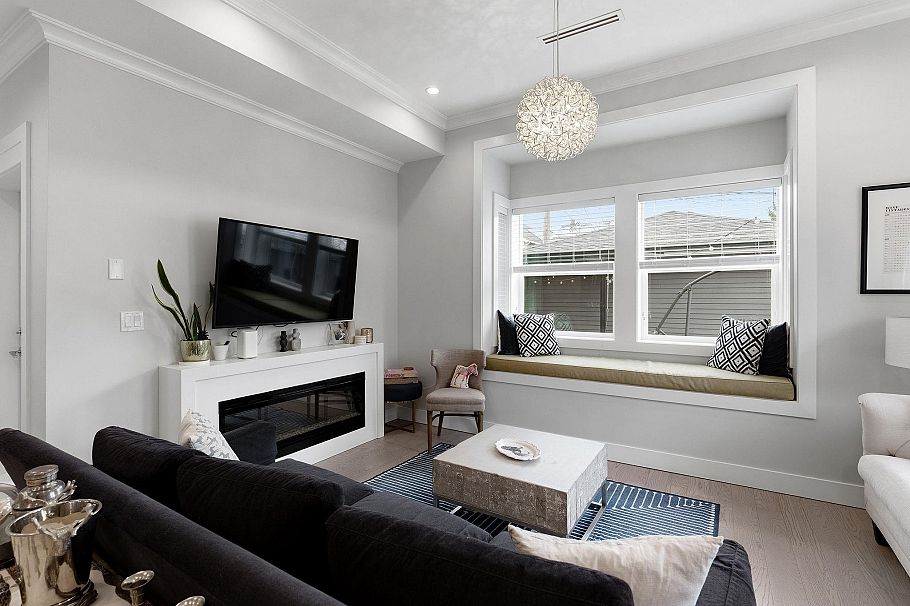 1371 E 13th Avenue Vancouver, BC - 3