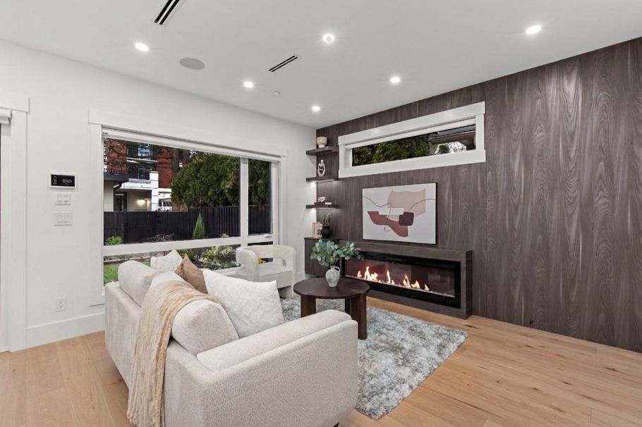 2 4549 W 11th Avenue Vancouver, BC - 7