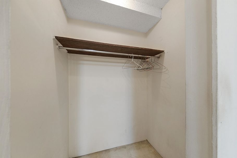 115 1440 E Broadway Street Vancouver, BC - 15