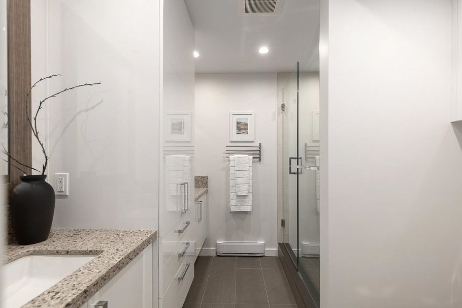 10 766 W 7th Avenue Vancouver, BC - 33