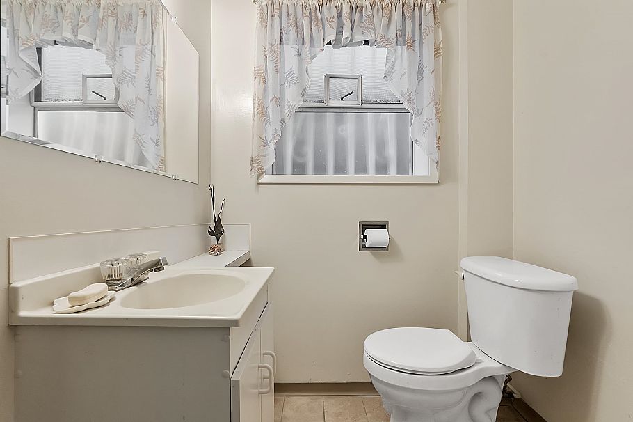 478 E 53rd Avenue Vancouver, BC - 23