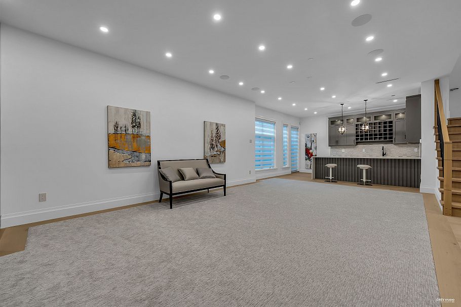 2246 W 20th Avenue Vancouver, BC - 30