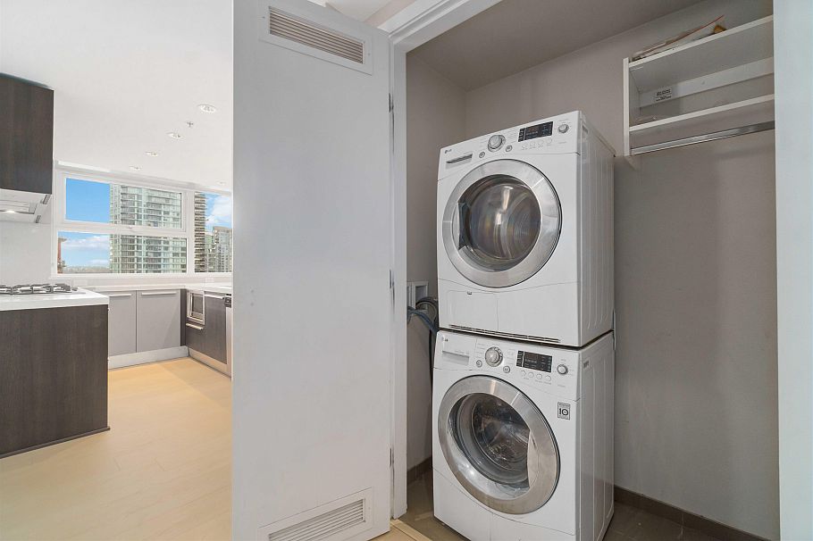 2307 1351 Continental Street Vancouver, BC - 19