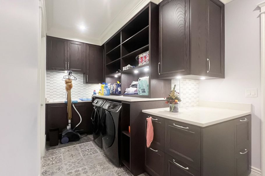 2071 W 36th Avenue Vancouver, BC - 18