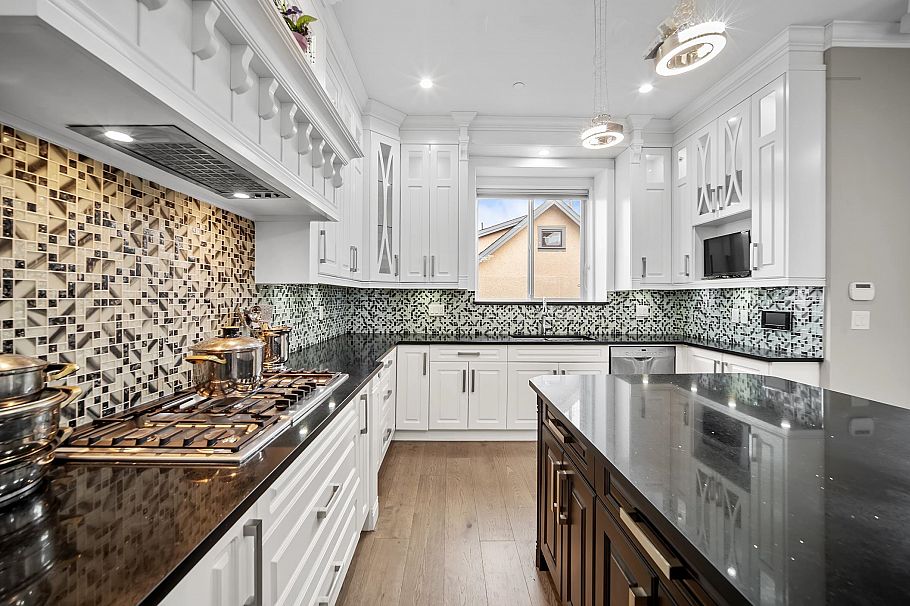 8068 Haig Street Vancouver, BC - 13