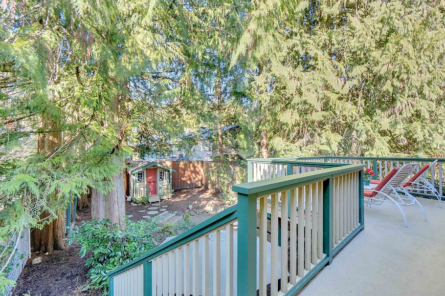 1652 Coleman Street North Vancouver, BC - 22