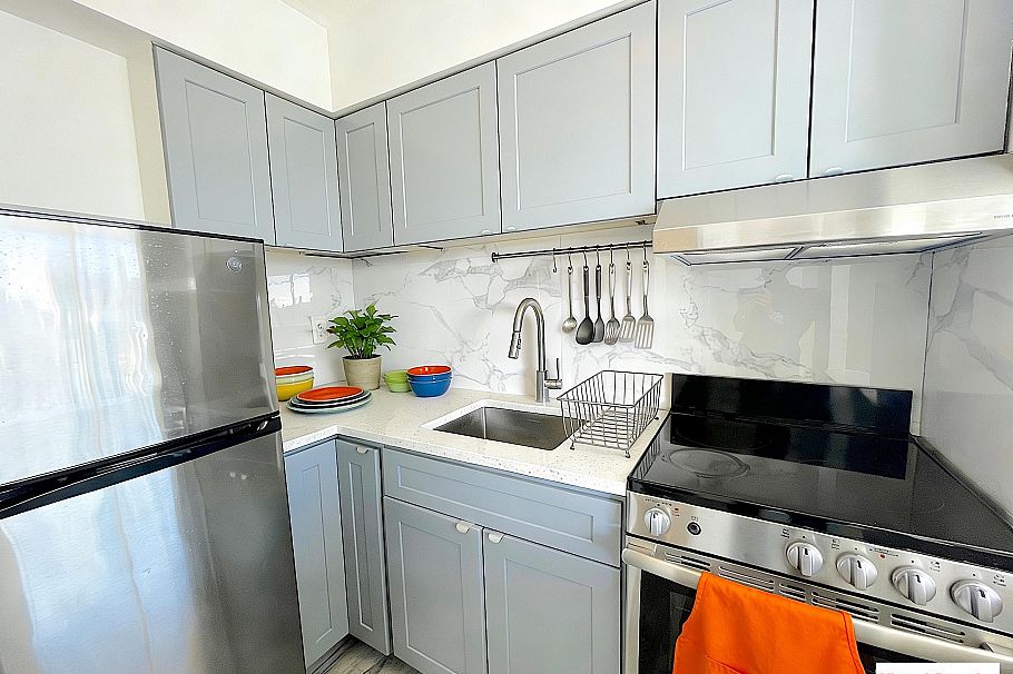 2007 1251 Cardero Street Vancouver, BC - 8