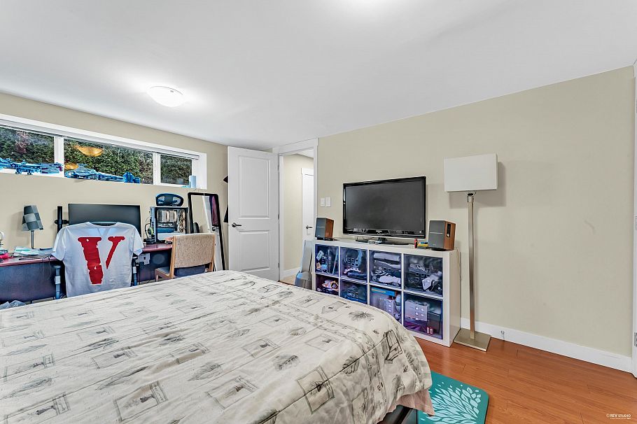 3951 Slocan Street Vancouver, BC - 17