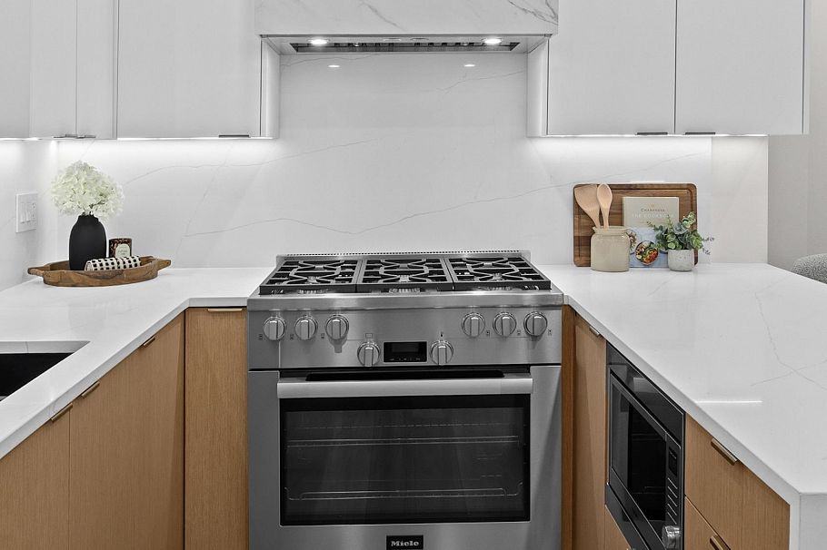 1 4549 W 11th Avenue Vancouver, BC - 15