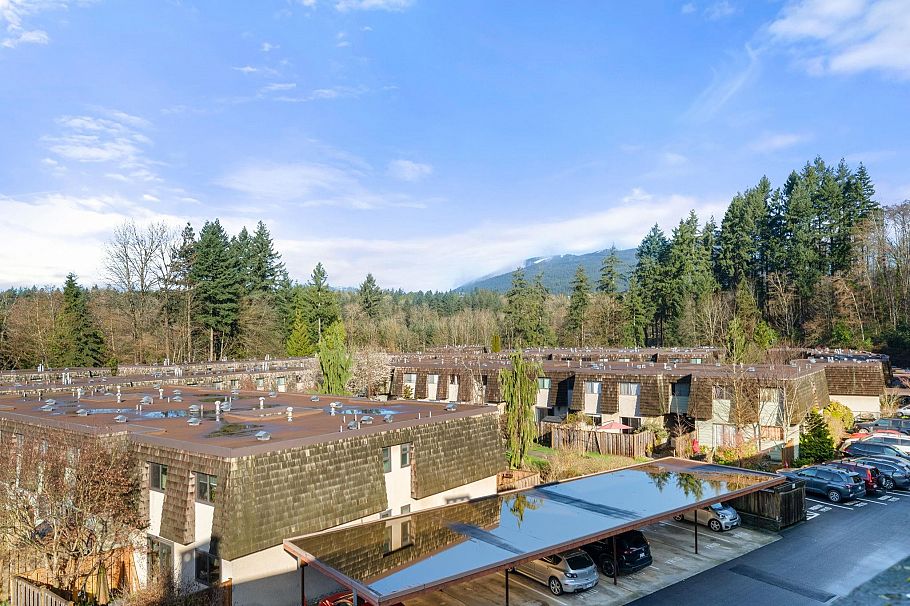 1001 Old Lillooet Road North Vancouver, BC - 31