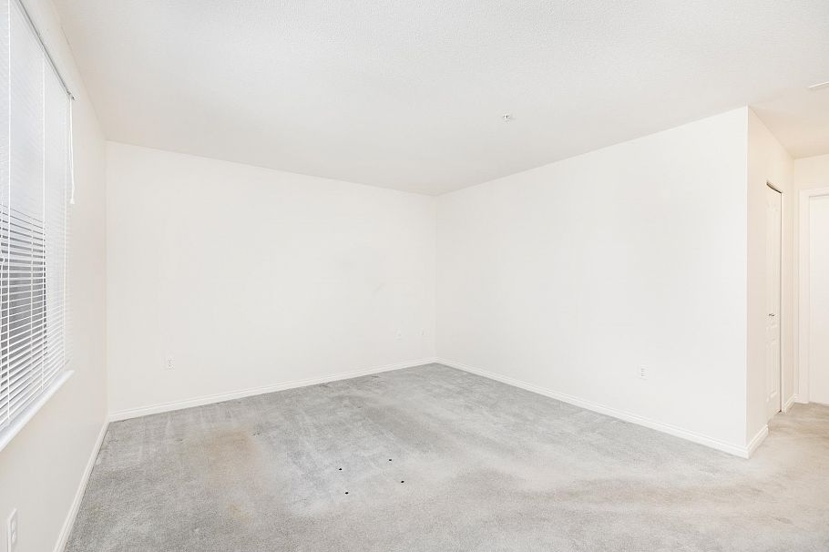 406 2059 Chesterfield Avenue North Vancouver, BC - 16